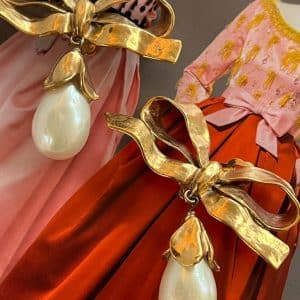 Vintage 80s YVES SAINT-LAURENT PEARL BOW DROP EARRINGS