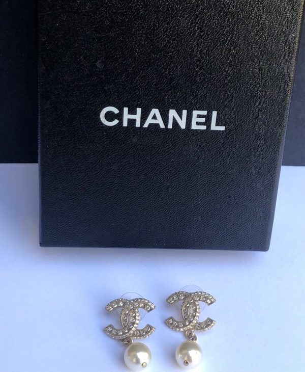 CHANEL 2020 Strass & faux Pearl CC Drop Earrings W/Box - Image 3