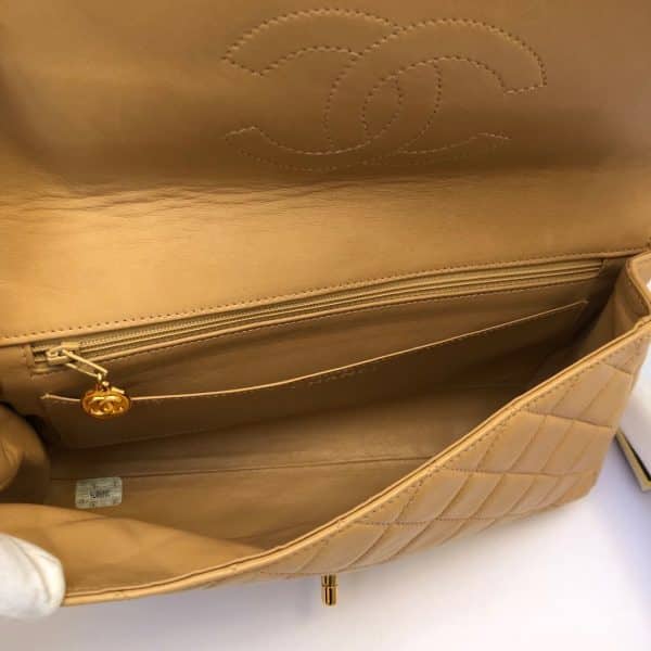 CHANEL 1994 2.55 Timeless Classic Quilted Leather Clutch Bag Vintage - Image 11