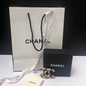 CHANEL FASHION CC LOGO BROOCH