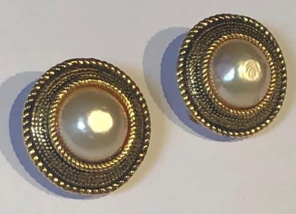Chanel vintage earrings