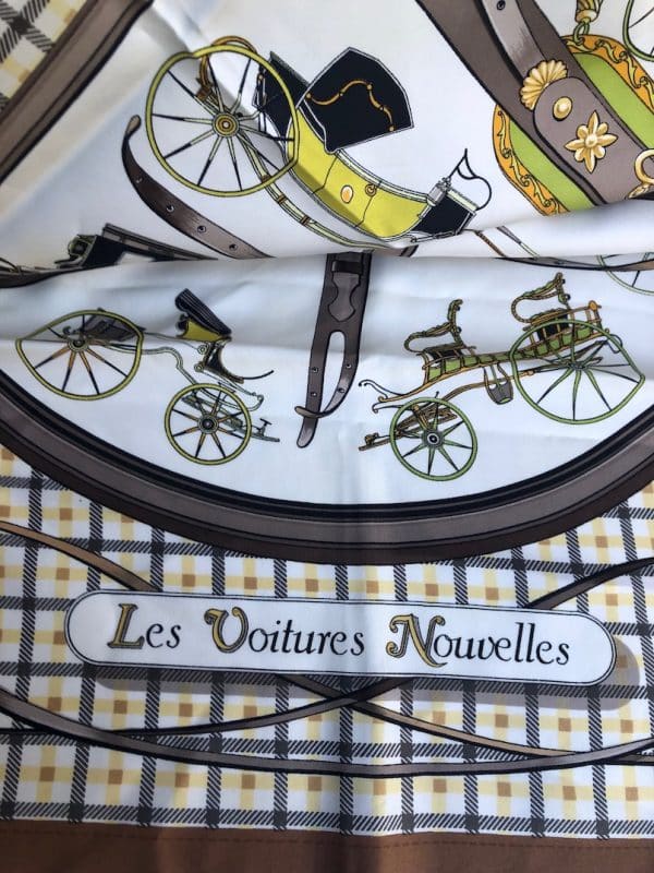 LES VOITURES NOUVELLES HERMÈS SILK SCARF VINTAGE