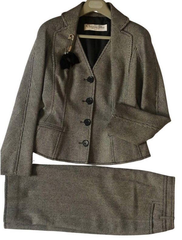 christian dior bar jacket suit herringbone chevrons single breasted vintage