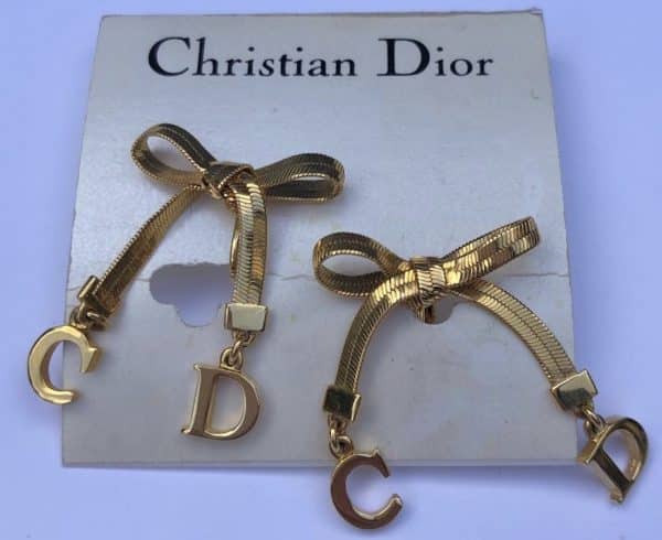 CHRISTIAN DIOR Vintage Gold Tone Bow Earrings Clip-On Long - Image 2