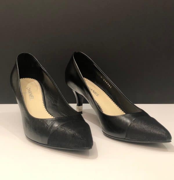 Chanel log heels pumps shoes