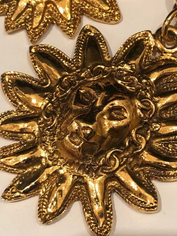 chanel pre-owned vintage jewellery