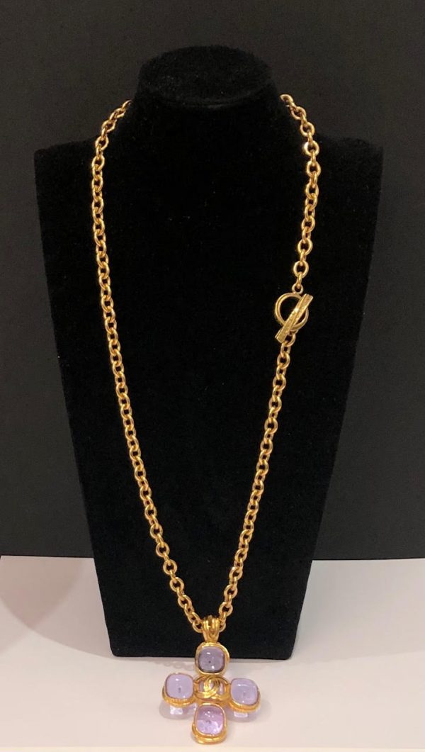 chanel 1996 necklace gripoix cc cross pendant w/link chain