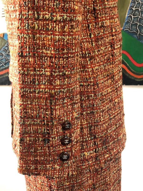 CHANEL 1998 Orange & Beige Wool Tweed Vintage Skirt Suit Bouclé CC Buttons - Image 7