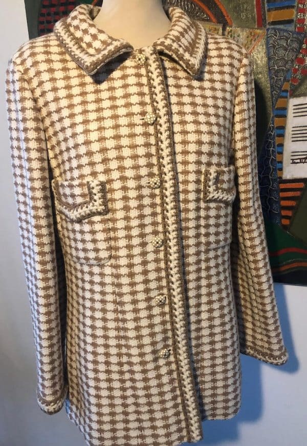 Chanel tweed jacket cream