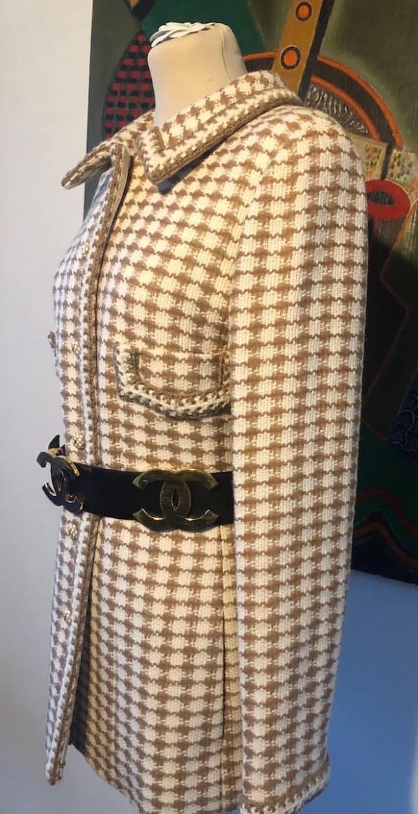 CHANEL 2000 Classic Collar Woven Jacket Beige Cream Tweed - Image 7