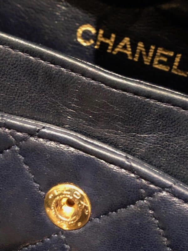CHANEL Vintage 2.55 Navy Double Flap Small Classic Handbag Lambskin Circa 1989 - Image 12