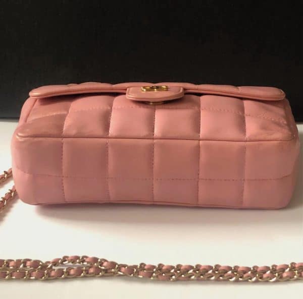 CHANEL Pink Lambskin Quilted Mini Chocolate Bar Camellia Flap 2003-2004 W/Box - Image 8