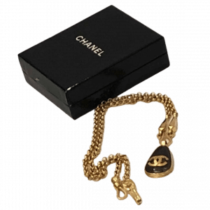 Chanel vintage necklace