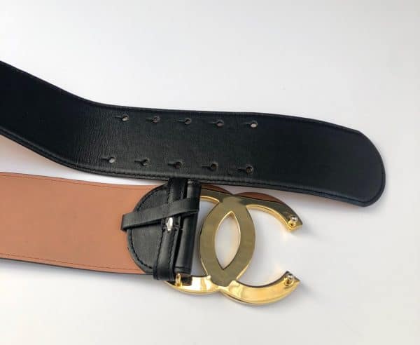 chanel pre owned cc logos large buckle black leather belt 80