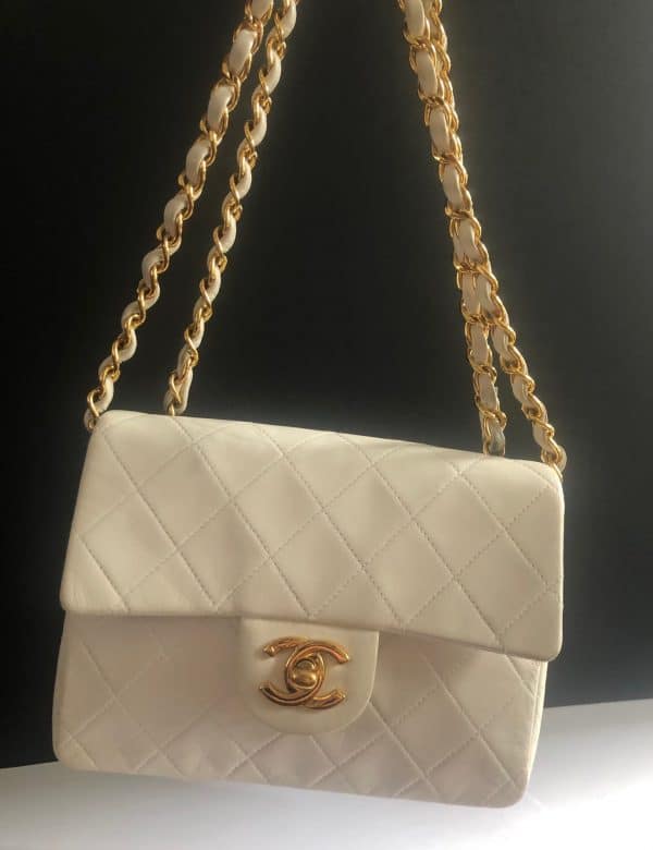 chanel 1997 white lambskin mini square quilted classic vintage flap bag w/box