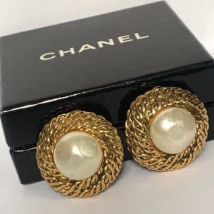 chanel vintage earrings filigree twisted gold metal & pearl w/box 1980