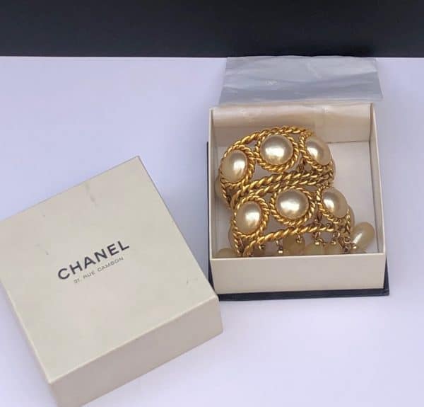 chanel vintage double cuff gold pearls bracelet collection 26 by victoire de castellane circa 1980s w/box