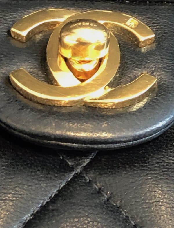 chanel vintage timeless classic flap mini square chain shoulder bag black lambskin c.1991