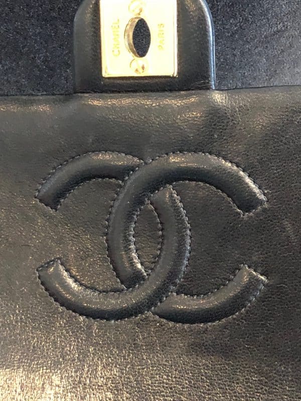 chanel vintage timeless classic flap mini square chain shoulder bag black lambskin c.1991