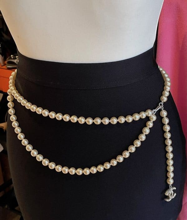 chanel pearl belt necklace double strand cc logo charm c.2004 w/box