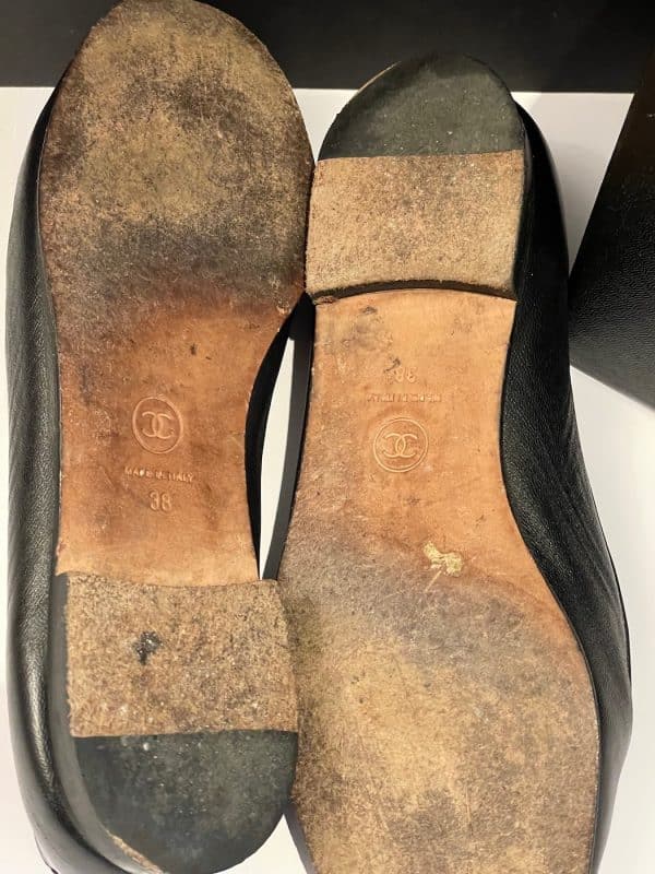 chanel cc logo gold pearl black leather flat loafer pump w/box