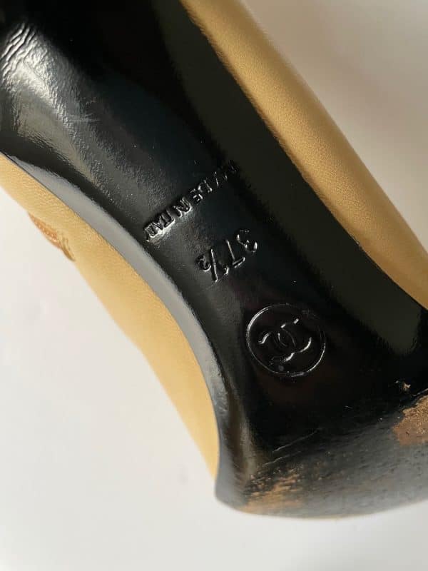 chanel high ankle boots calfskin beige & black cc logo bow & stripe rare