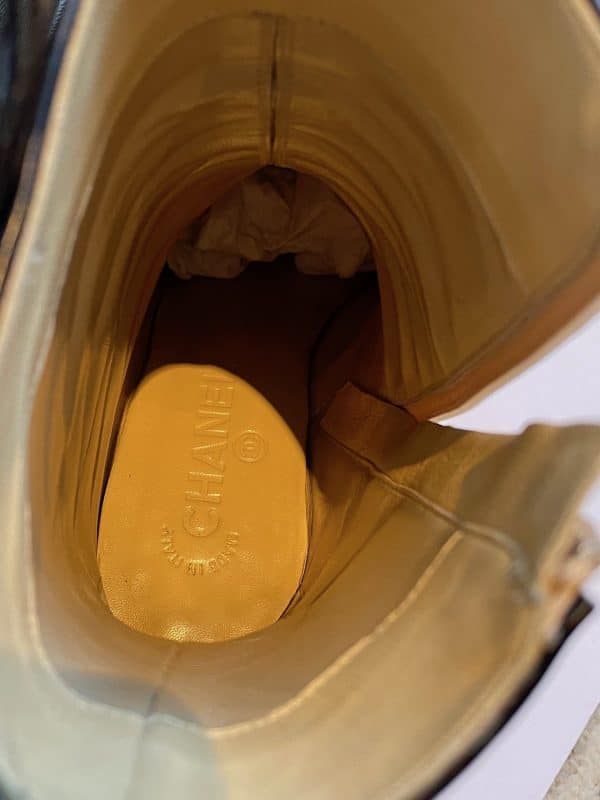 chanel high ankle boots calfskin beige & black cc logo bow & stripe rare