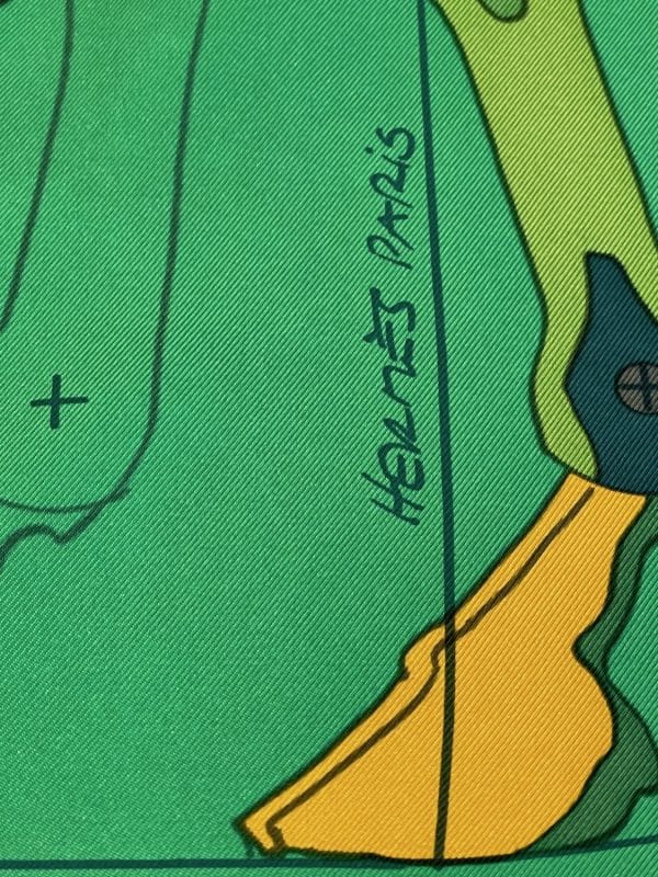 hermÈs silk scarf le pegase d'hermÈs green by christian renonciat w/box
