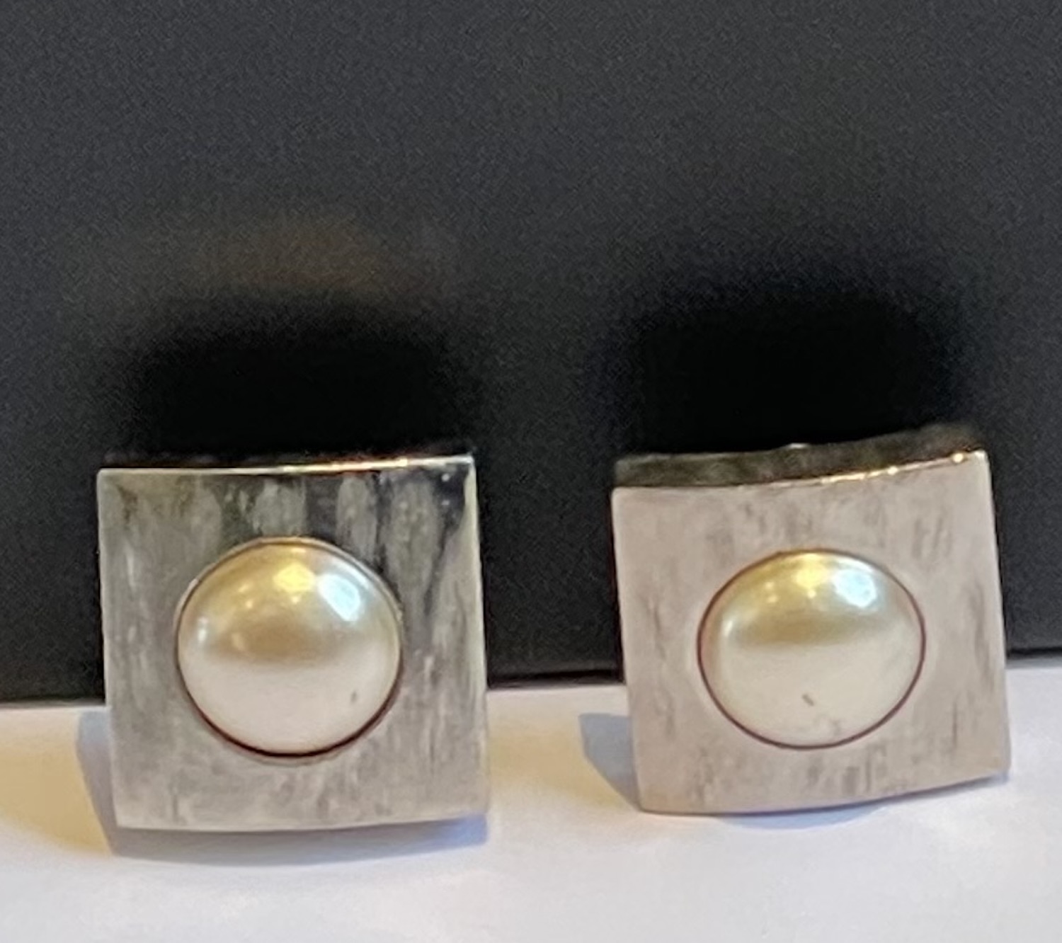 yves saint laurent 1970s square minimalist hammered chrome pearl earrings vintage