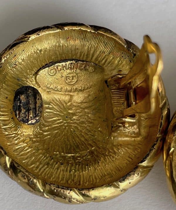 chanel vintage cc logo round gold textured earrings c.1980s w/box