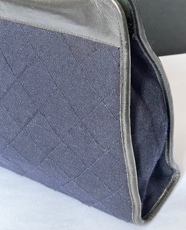 chanel vintage diamond quilted clutch cc logo leather & jersey handbag 1980