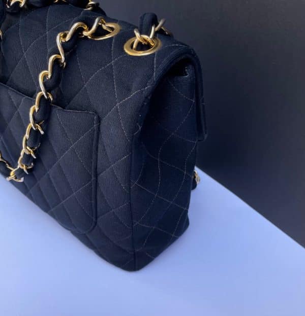 chanel vintage maxi jumbo timeless diamond quilted cc logo black bag 1996