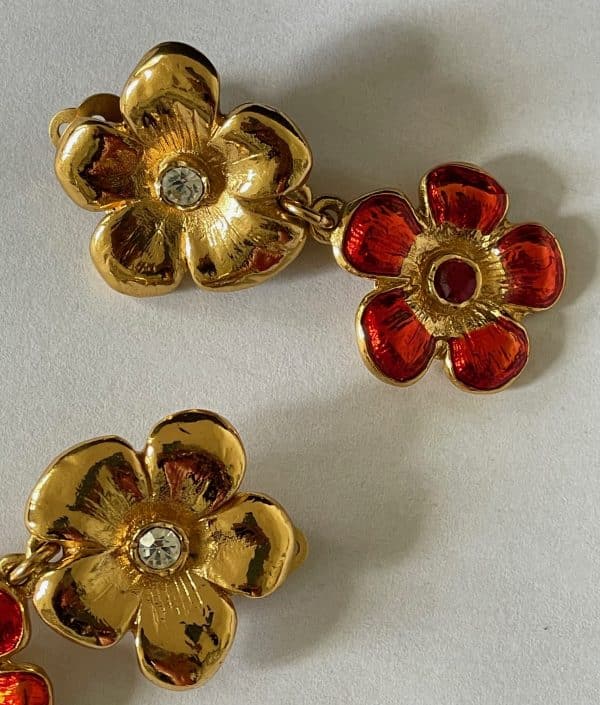 yves saint laurent ysl vintage drop pendant flower gold & red earrings 1980