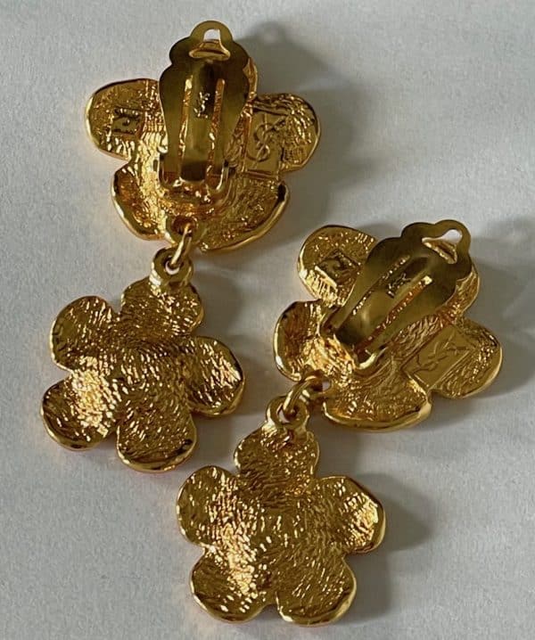 yves saint laurent ysl vintage drop pendant flower gold & red earrings 1980