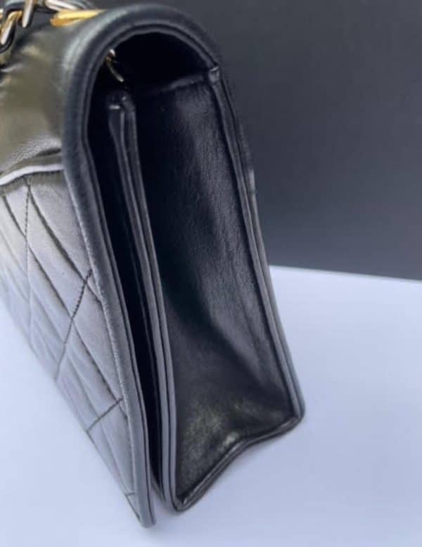 chanel vintage cc logo quilted shoulder flap bag black timeless c.1989 1991