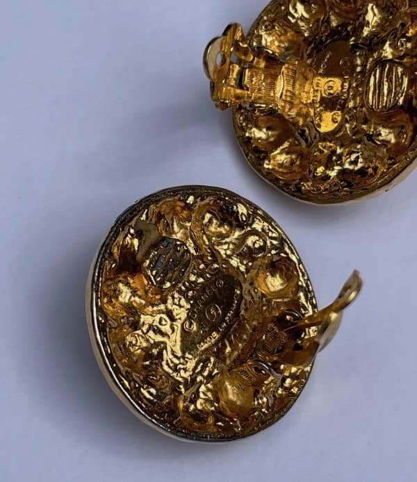 chanel vintage earrings clip faceted pearl crystals & gold c.1980s w/box