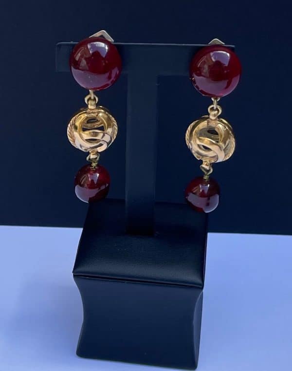 chanel vintage ruby gripoix drop earrings cc logo gold sphere c.1970s w/box
