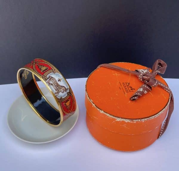 hermÈs 1970s large bracelet multi "grand apparat" horse prints 18k gold plated vintage w/box