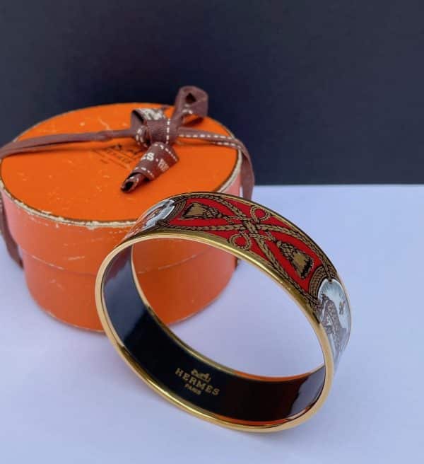 hermÈs 1970s large bracelet multi "grand apparat" horse prints 18k gold plated vintage w/box