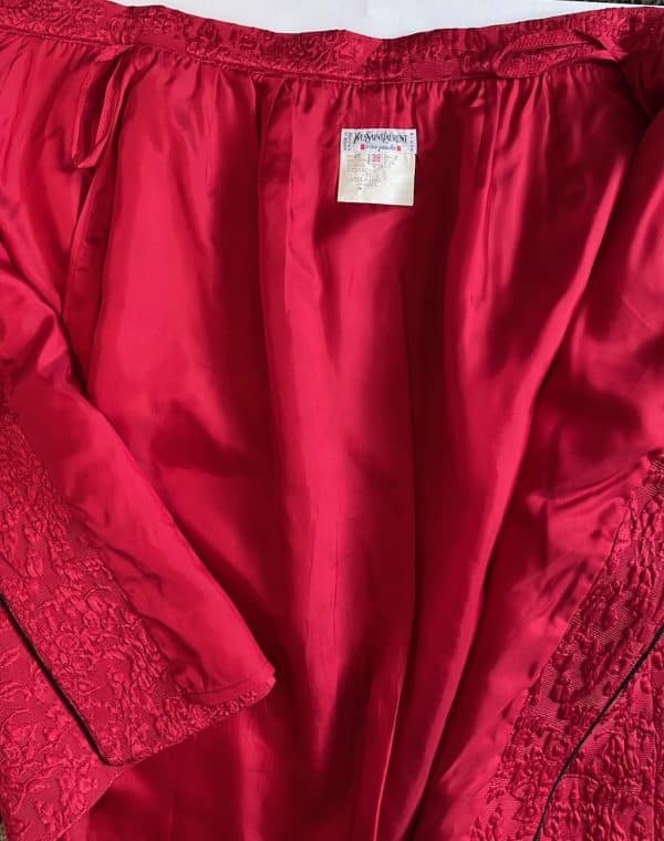 yves saint laurent brocade jacket skirt red suit "les chinoises" collection 1990