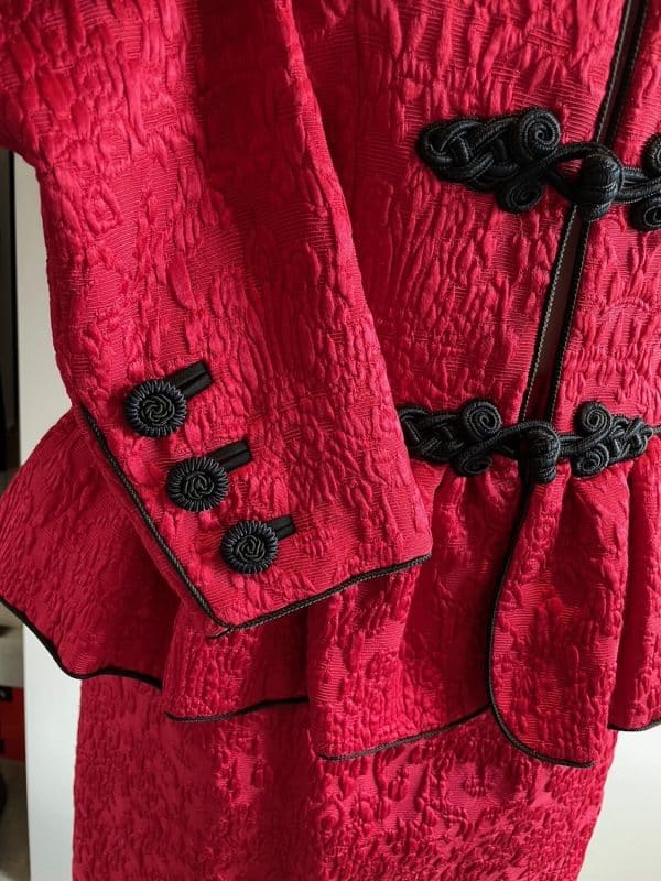 yves saint laurent brocade jacket skirt red suit "les chinoises" collection 1990