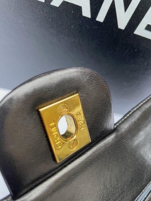 chanel vintage 2.55 black double flap small classic handbag lambskin circa 1994