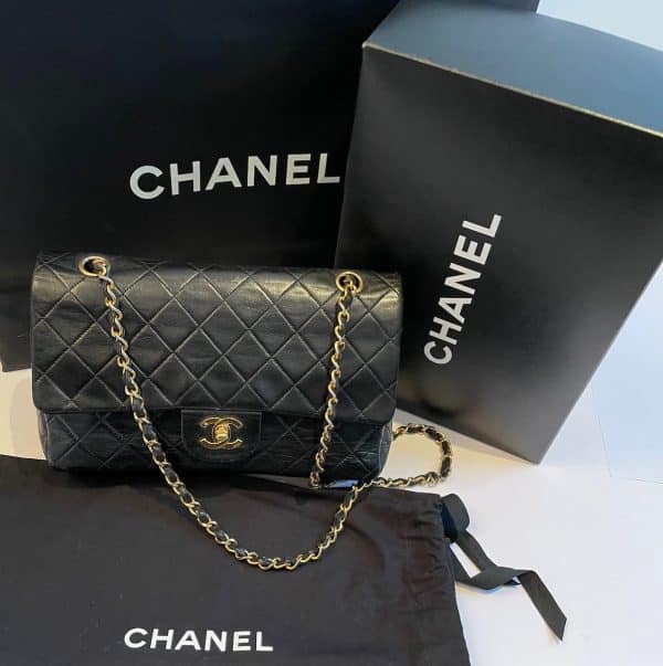 chanel vintage 2.55 black double flap classic shoulder bag lambskin c.1989