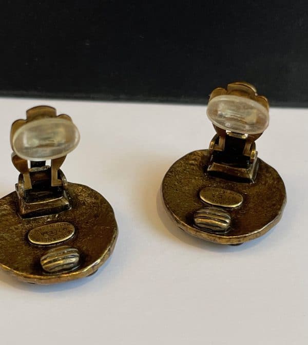 chanel vintage cc logo earrings clip on button rivet autumn 1997