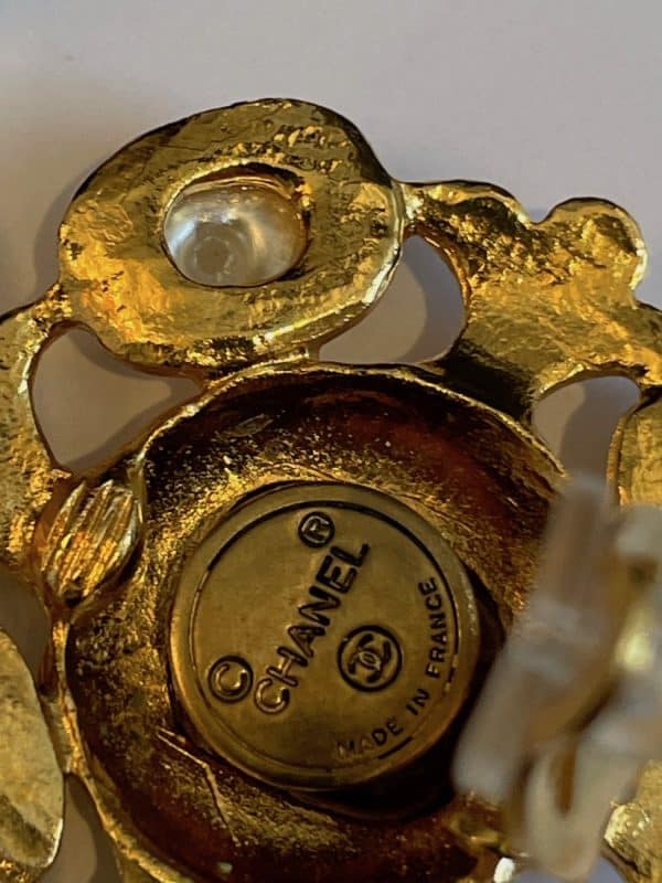 chanel vintage red gripoix pearl & gold earrings 1980 w/box