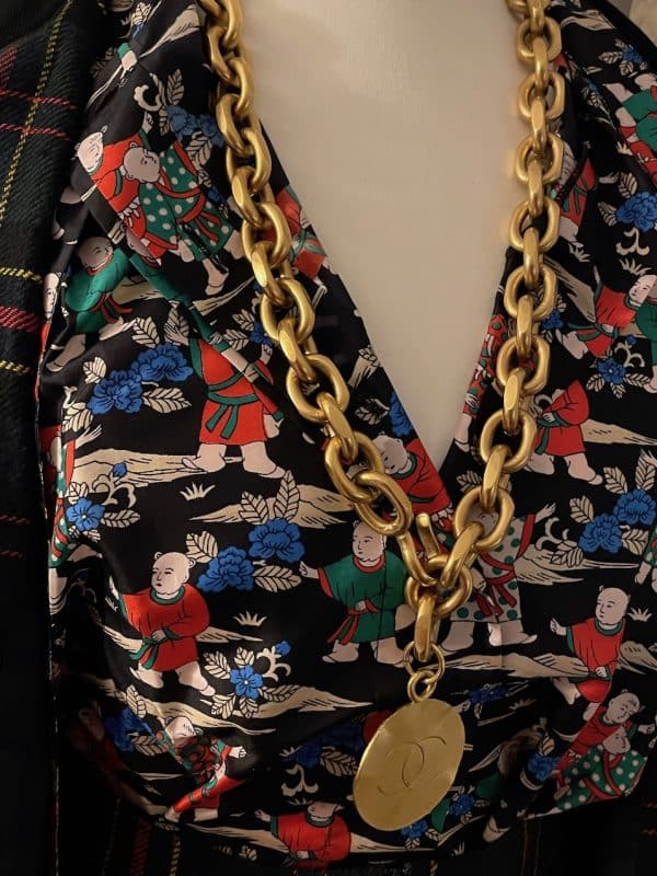 chanel 1990s rare chunky hammered chain & cc logo medallion belt necklace