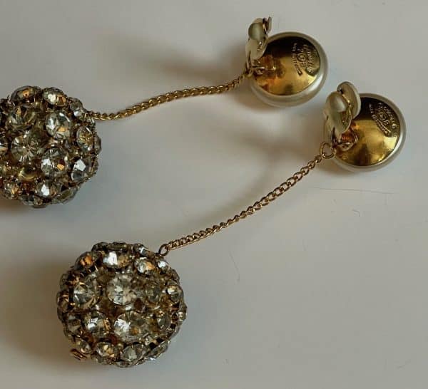 chanel vintage 1992 gold & pearl collection 28 crystal sphere ball chain drop earrings