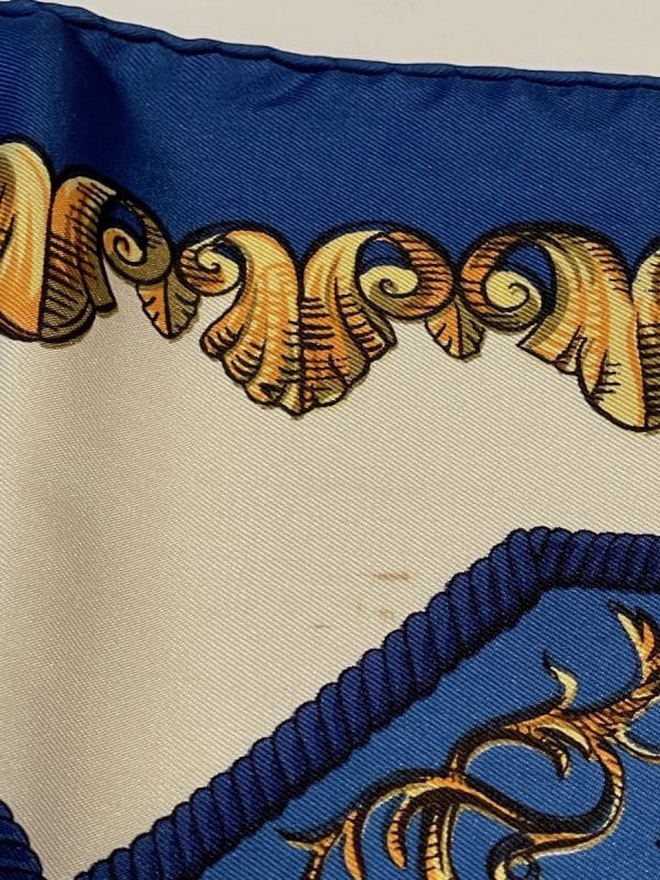 hermÈs silk scarf ludovicus magnus (louis iv) blue by françoise de la perrière w/box