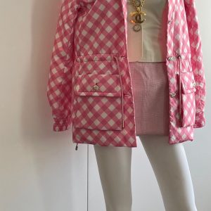 chanel silk pink checkered jacket with chanel cc patches cruise collection 2023