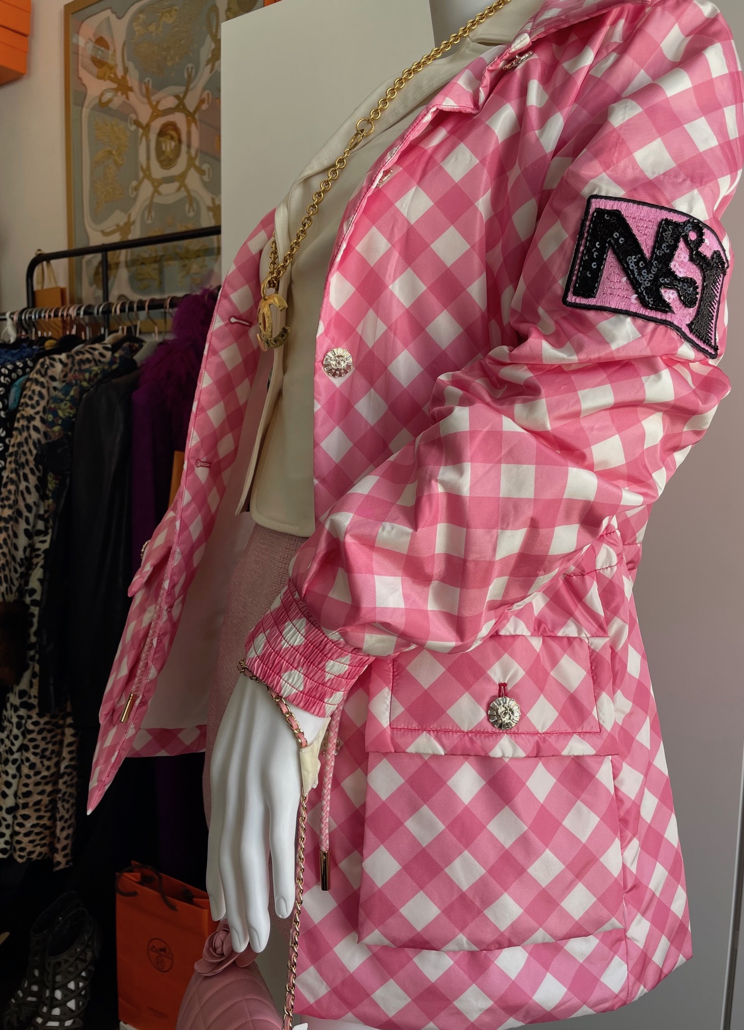 chanel silk pink checkered jacket with chanel cc patches cruise collection 2023